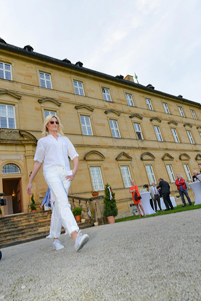 Modenschau Roberto Bauer Defilee Kollektion Frauenschuh Kitzbühl